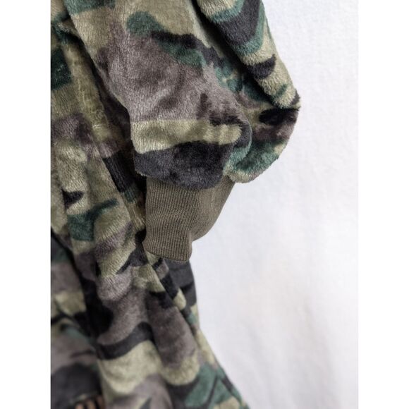 The Comfy Hoodie Blanket Camouflage / Camo Size One Size - Picture 11 of 16